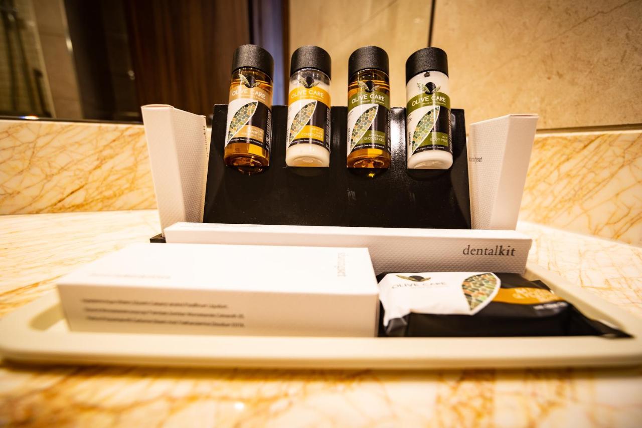 Leonardo Boutique Hotel ラルナカ エクステリア 写真