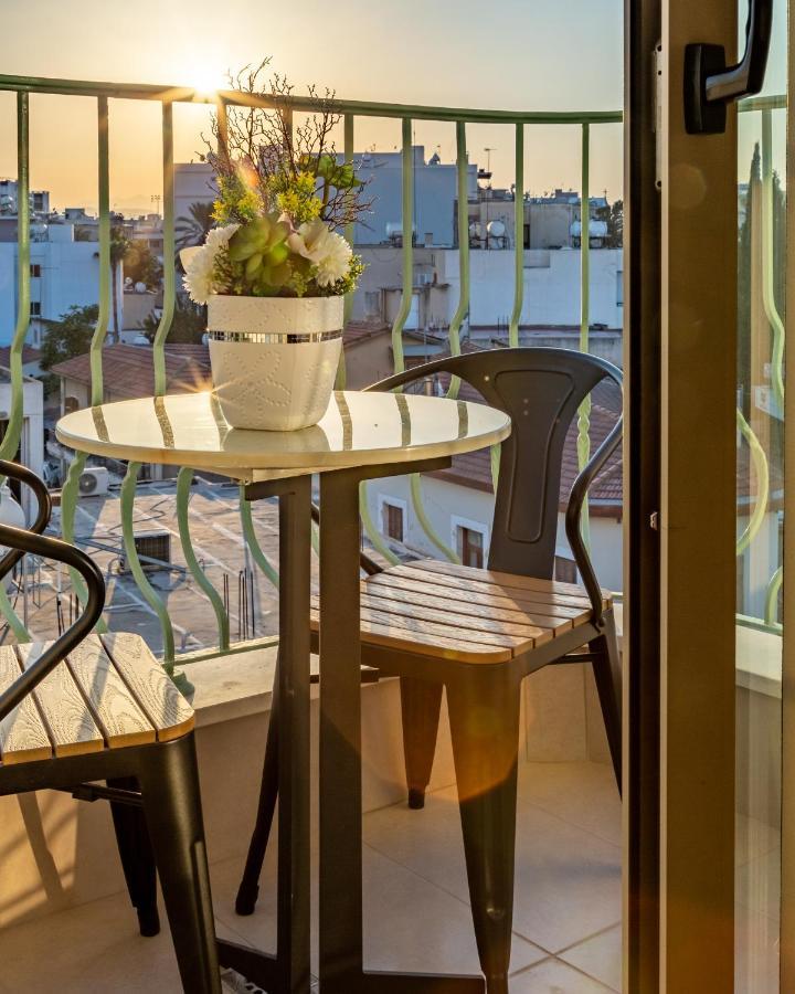 Leonardo Boutique Hotel ラルナカ エクステリア 写真
