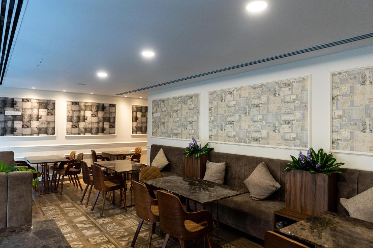 Leonardo Boutique Hotel ラルナカ エクステリア 写真