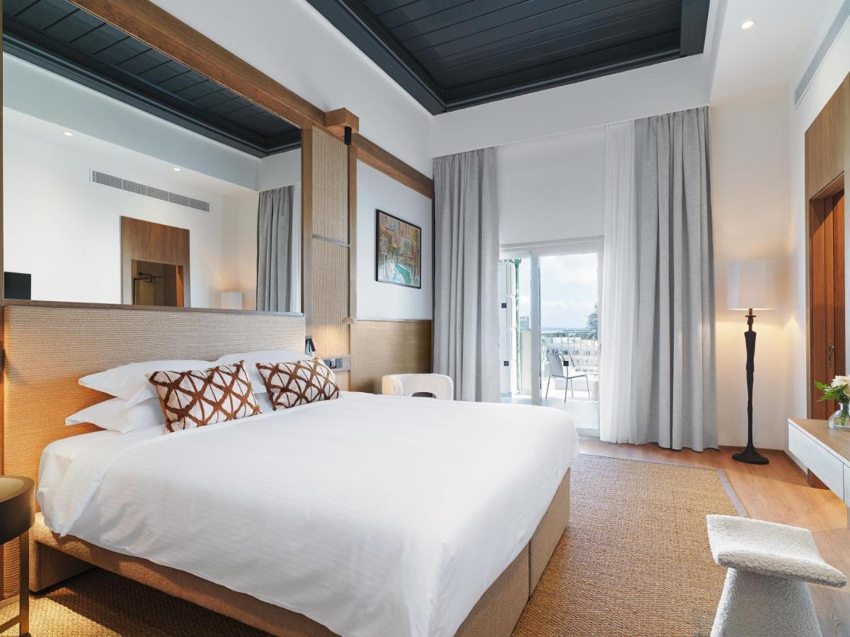Leonardo Boutique Hotel ラルナカ エクステリア 写真