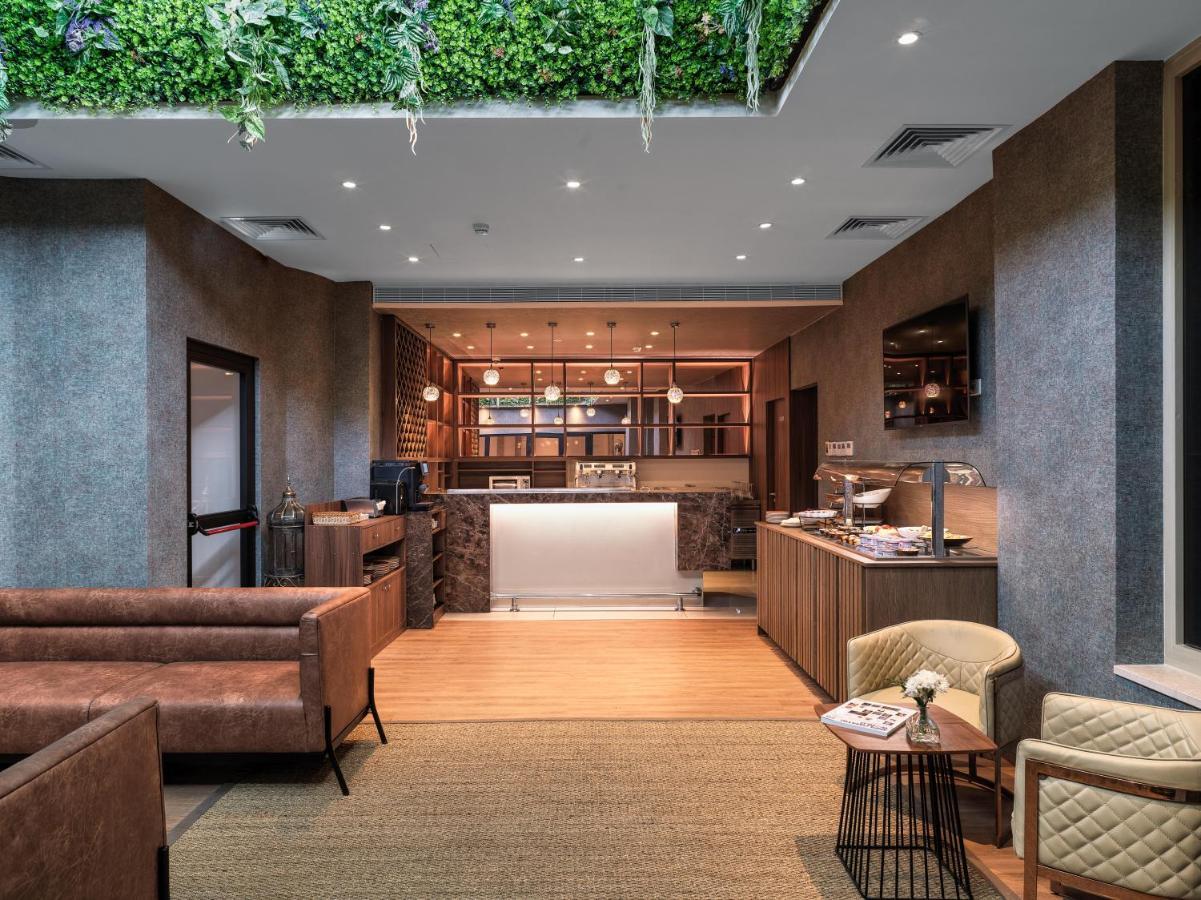 Leonardo Boutique Hotel ラルナカ エクステリア 写真