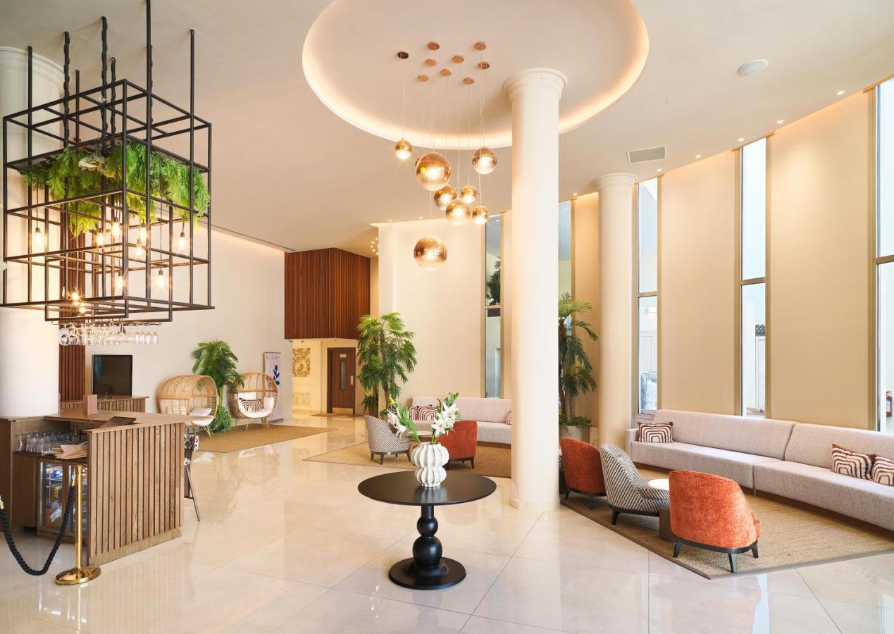 Leonardo Boutique Hotel ラルナカ エクステリア 写真