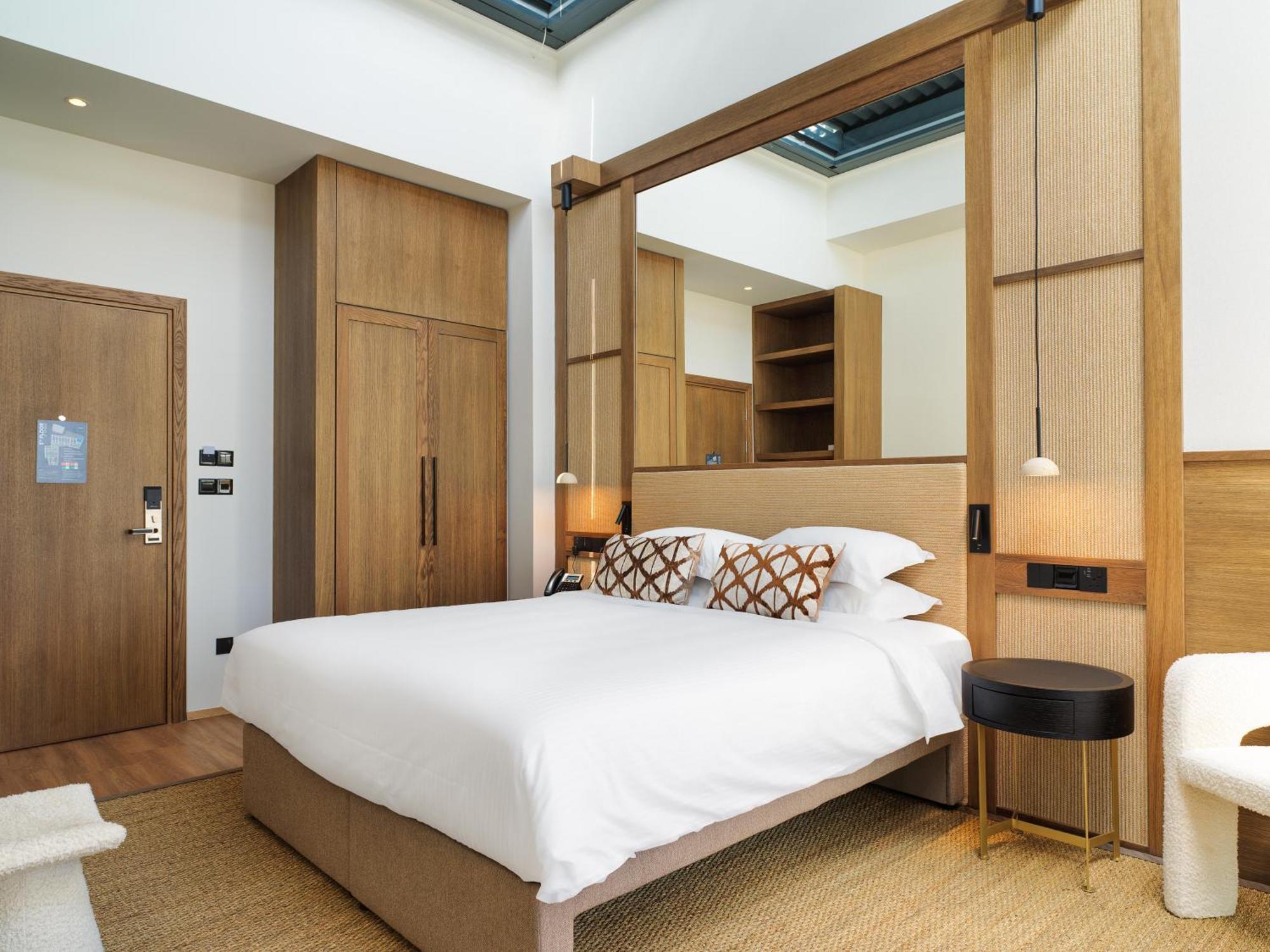 Leonardo Boutique Hotel ラルナカ 部屋 写真